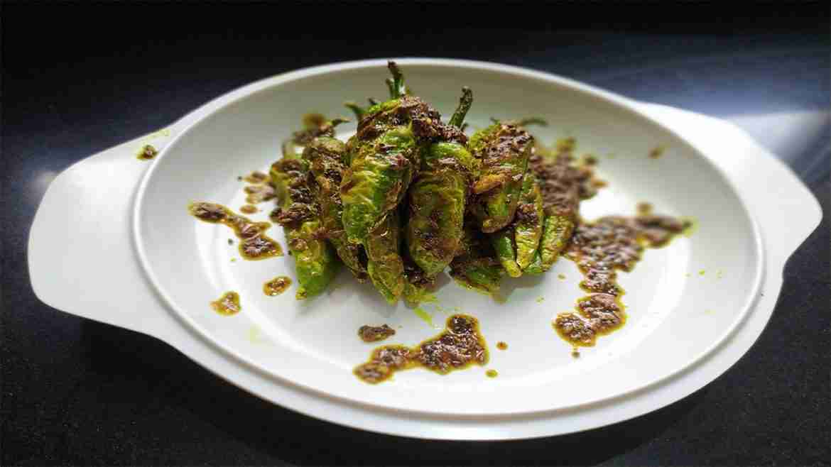 Stuffed Green Chilies
