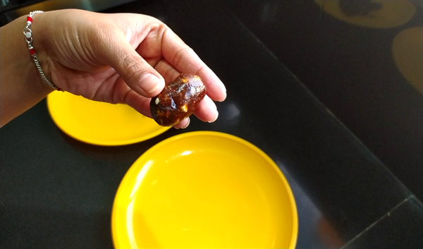 Date Chocolate Pop | Handmade Dry Fruit Chocolate