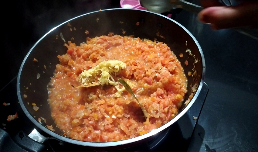 Ratlami Sev Sabji | How To Make Ratlami Sev Sabji At Home?