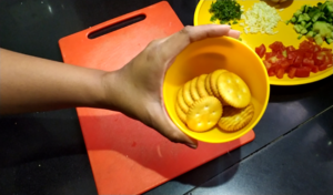 Monaco Pizza Bites | Mini Monaco Pizza Bites Recipe