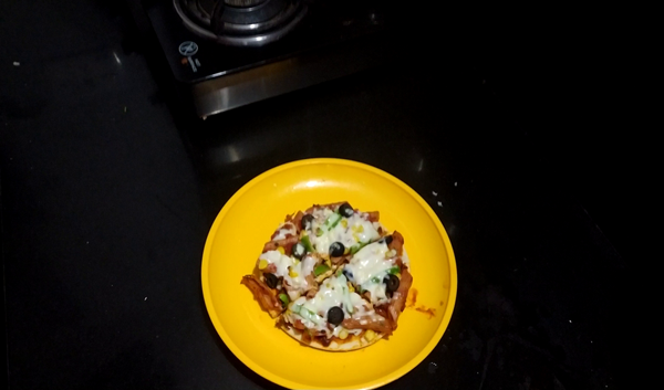 Red Sauce Pasta Pizza Recipe On Tawa