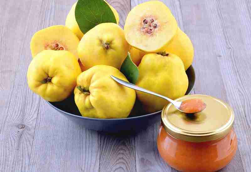 QUINCE - Healthy 6 foods that start with Q - Being Health Conscious