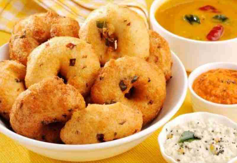 URAD DAL VADA - Healthy 10 foods that start with U - Being Health Conscious