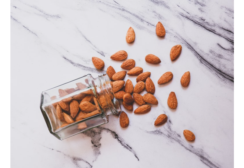 Almond Nutrition: origin, composition, benefits