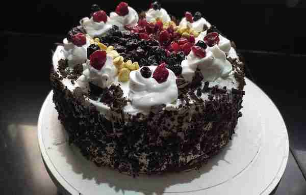 Vanilla Cranberry Cake | Homemade Vanilla Cake | Cranberry Sponge Cake