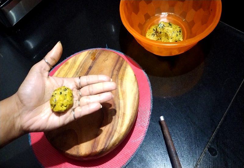 Pudina Puri | How To Make Mint Puri